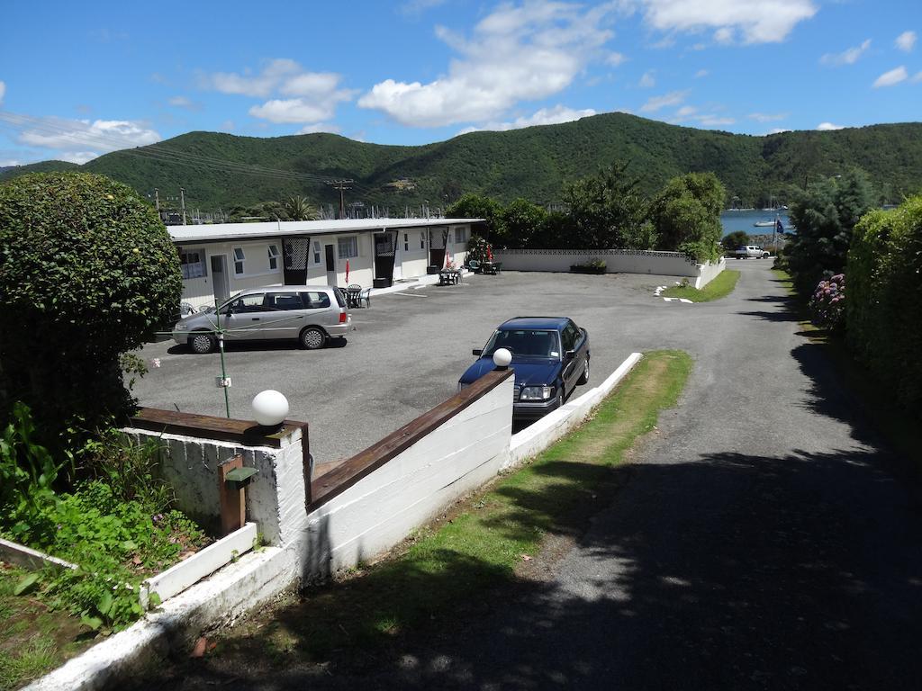 Beachside Sunnyvale Motel Picton Buitenkant foto