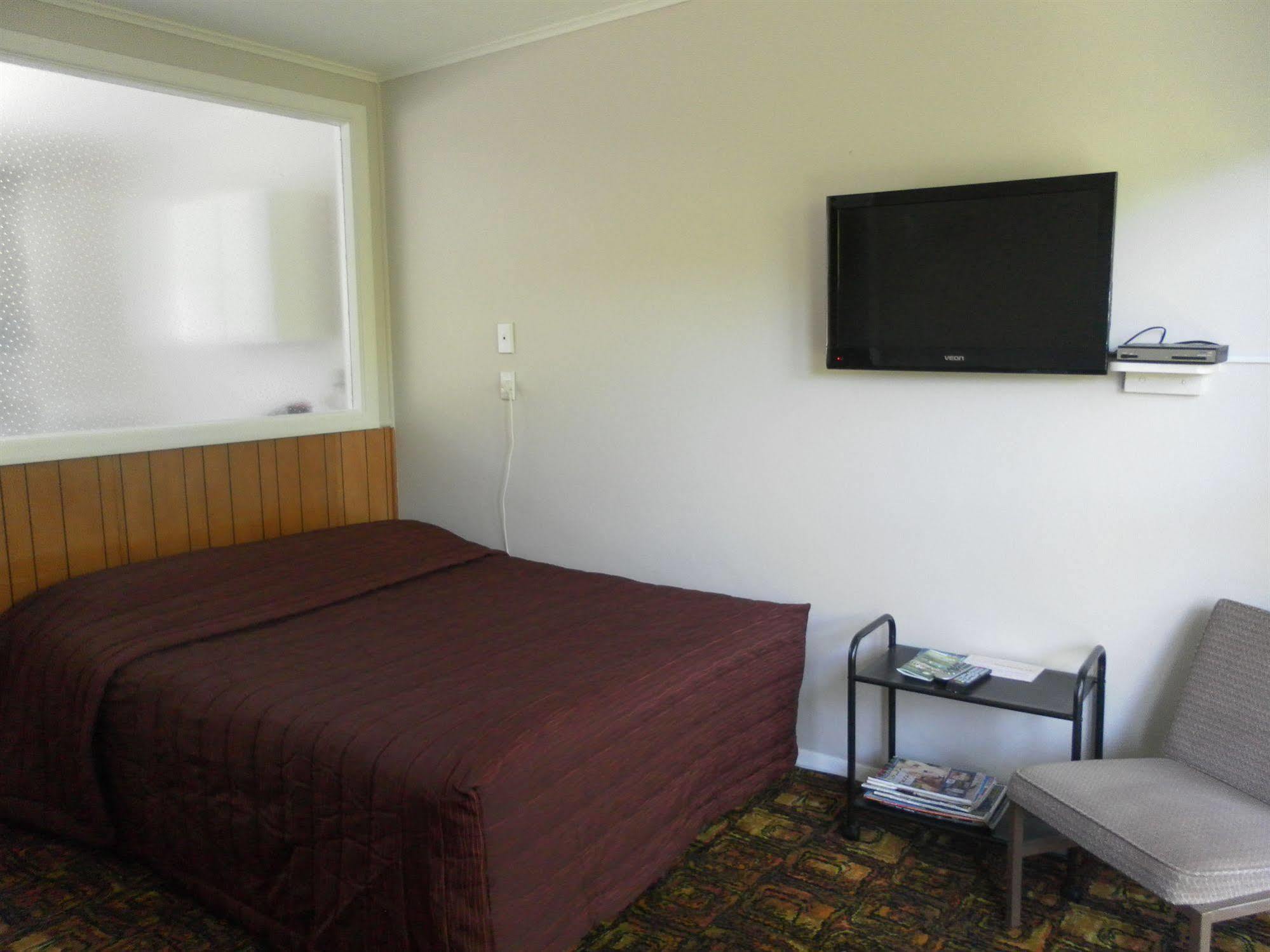 Beachside Sunnyvale Motel Picton Buitenkant foto
