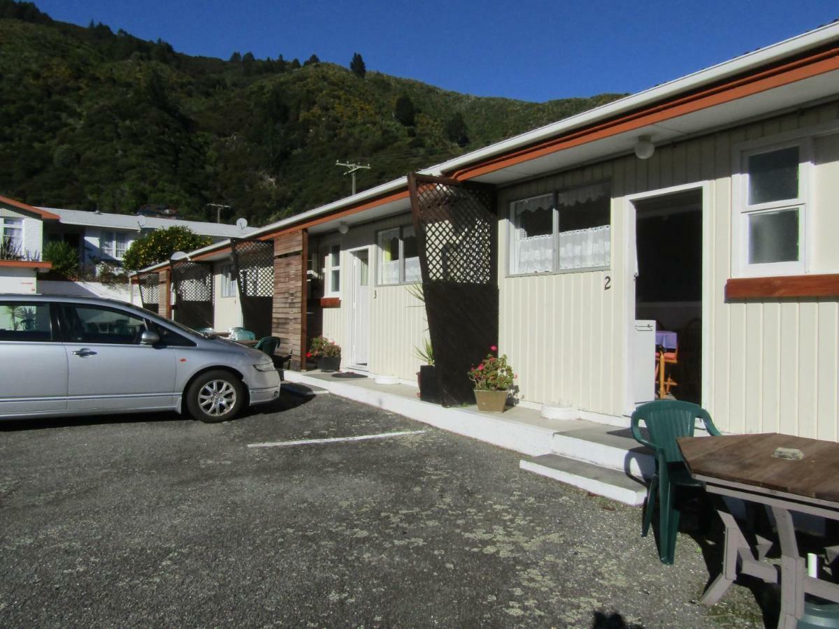 Beachside Sunnyvale Motel Picton Buitenkant foto