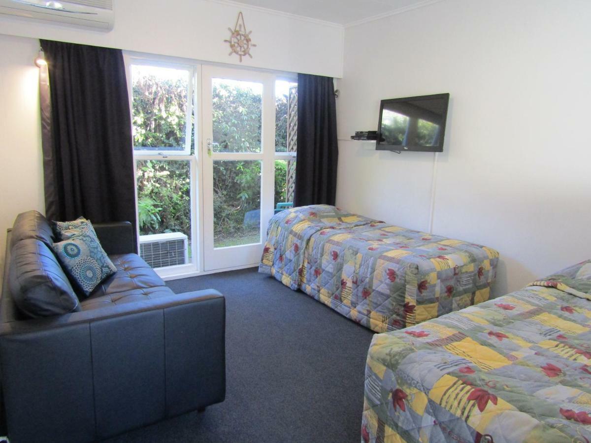 Beachside Sunnyvale Motel Picton Buitenkant foto